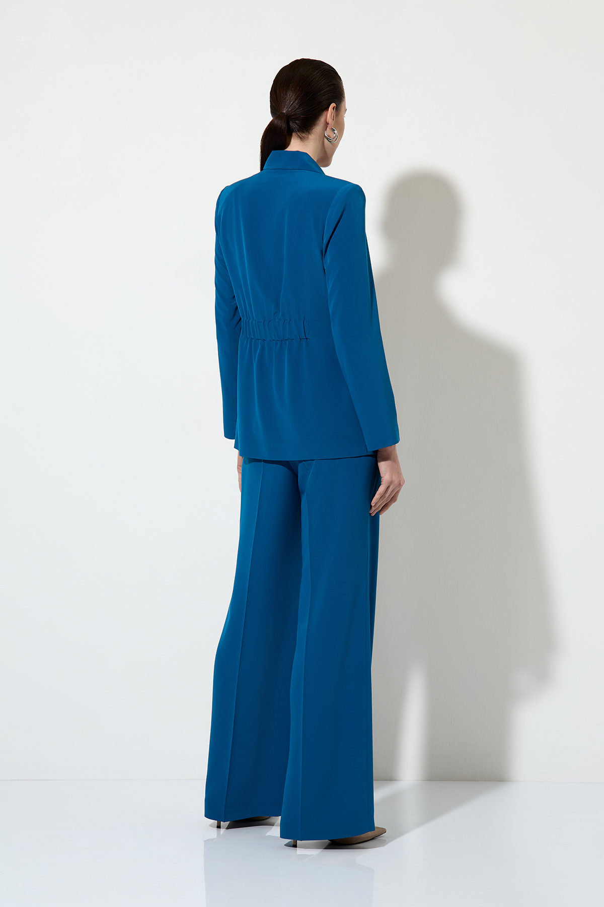 Trousers VASSA&Co, пол female, цвет голубой, фото №4