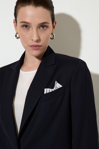 Jacket with lightweight back VASSA&Co, пол female, цвет синий, фото №6