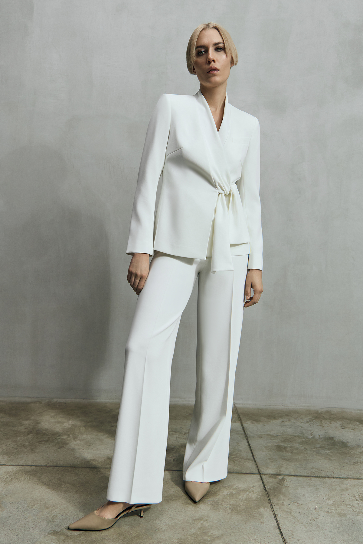 Жакет с завязкой на талии VASSA&Co, пол женский, цвет белый, фото №8