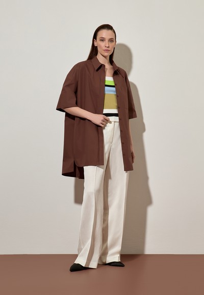Удлиненная рубашка VASSA CODE, пол женский, цвет коричневый, фото №2