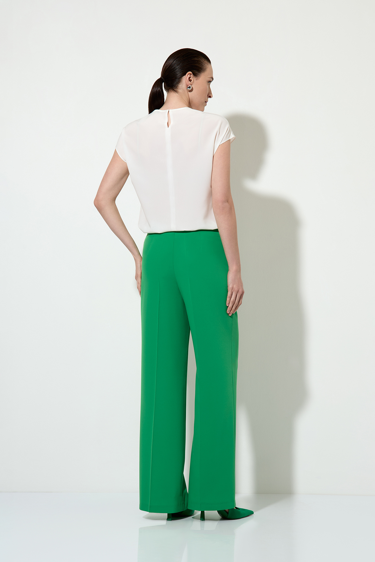 Trousers , пол female, цвет зеленый, фото №4