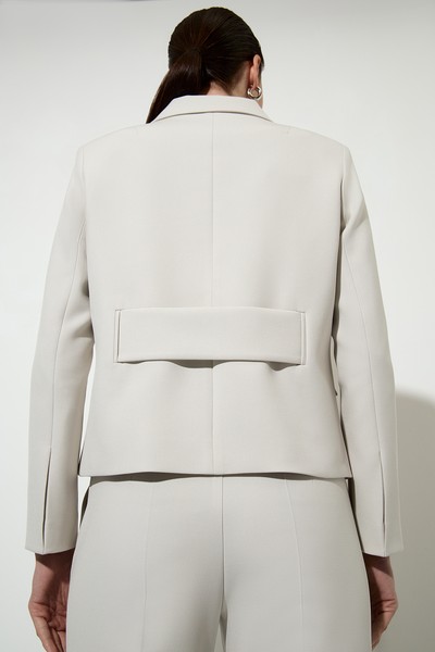 Укороченный жакет со скрытой застежкой , пол женский, цвет белый, фото №2