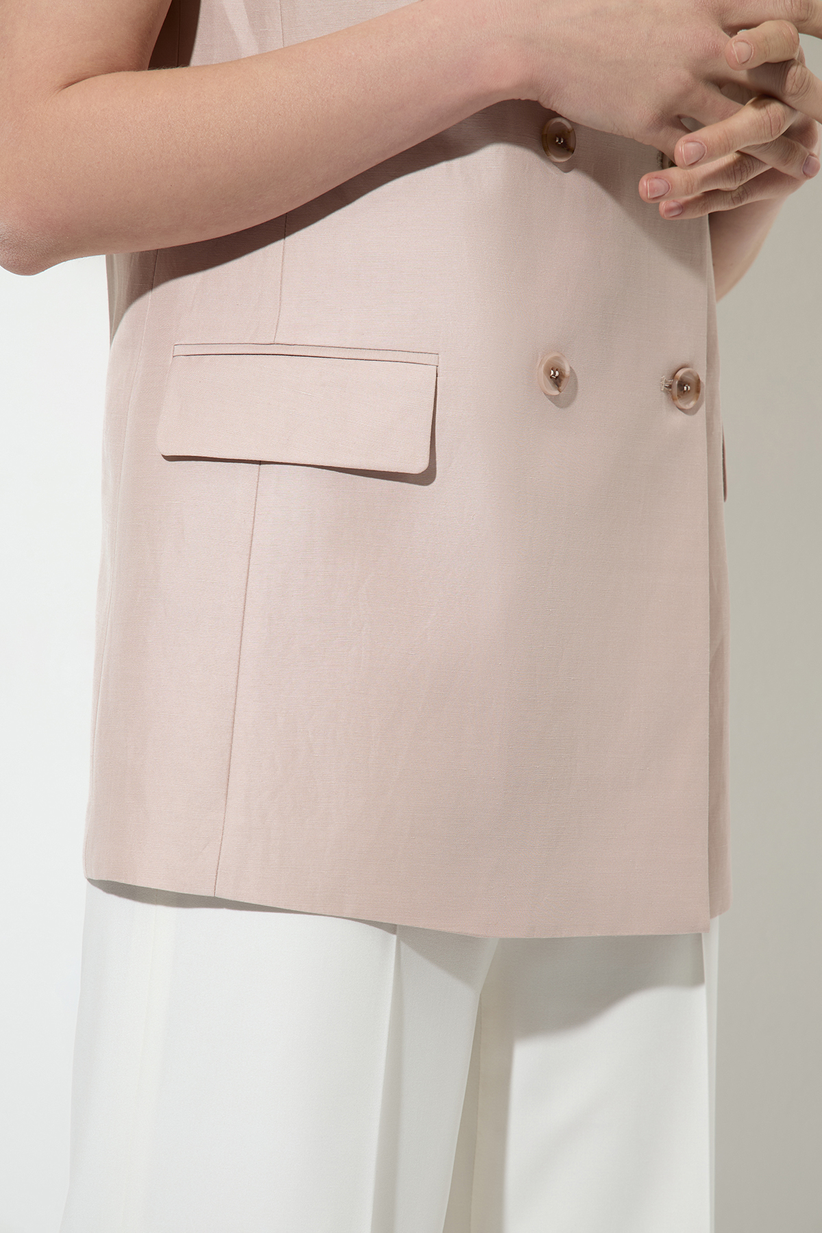 Удлиненный жилет свободного силуэта , пол женский, цвет бежевый, фото №3