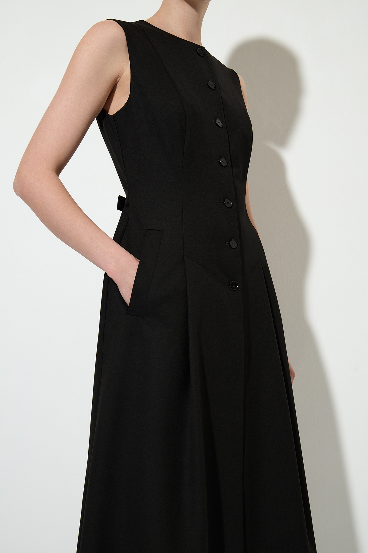 Платье без рукавов VASSA&Co, пол женский, цвет черный, фото №3