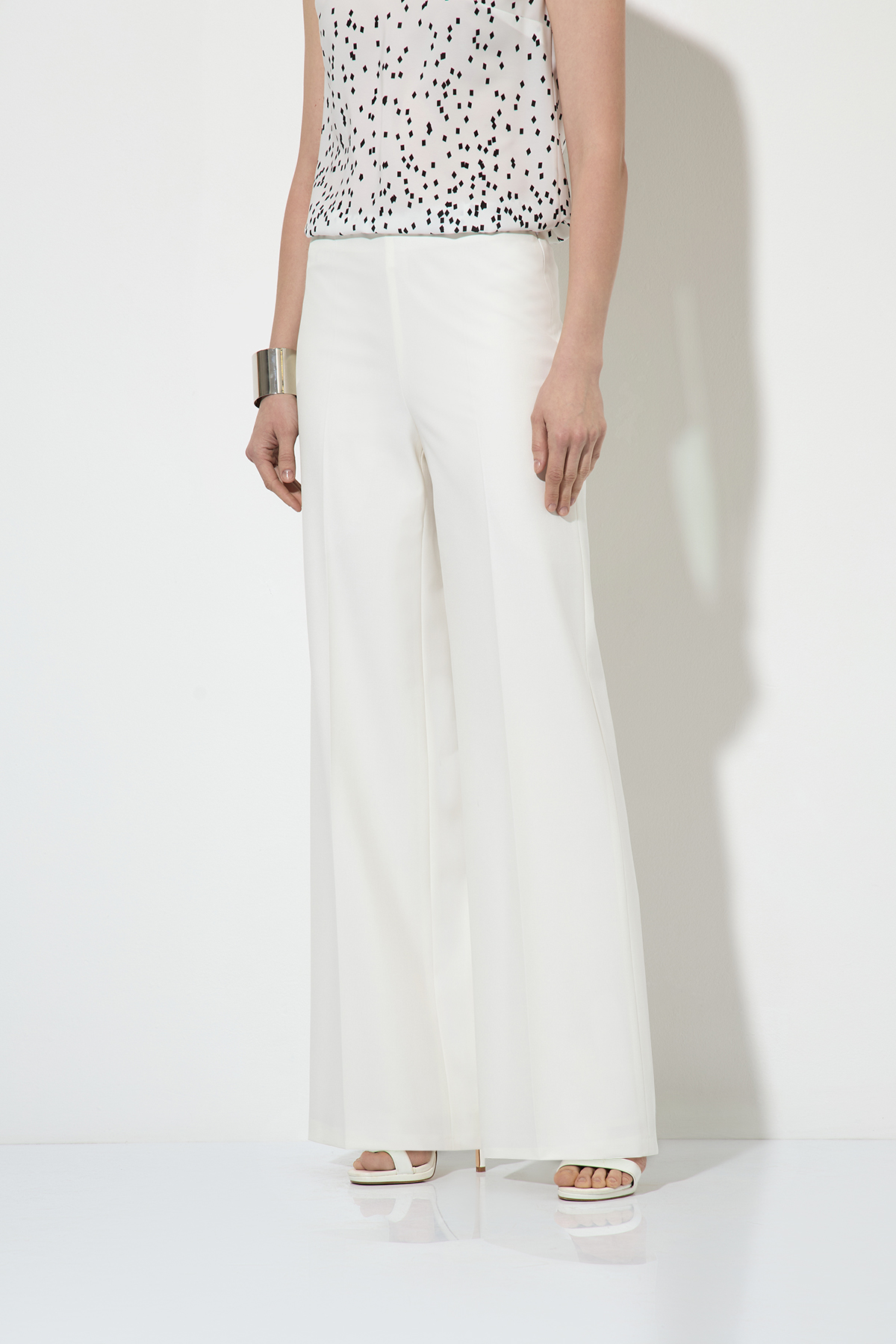 Брюки VASSA&Co, пол женский, цвет белый, фото №4