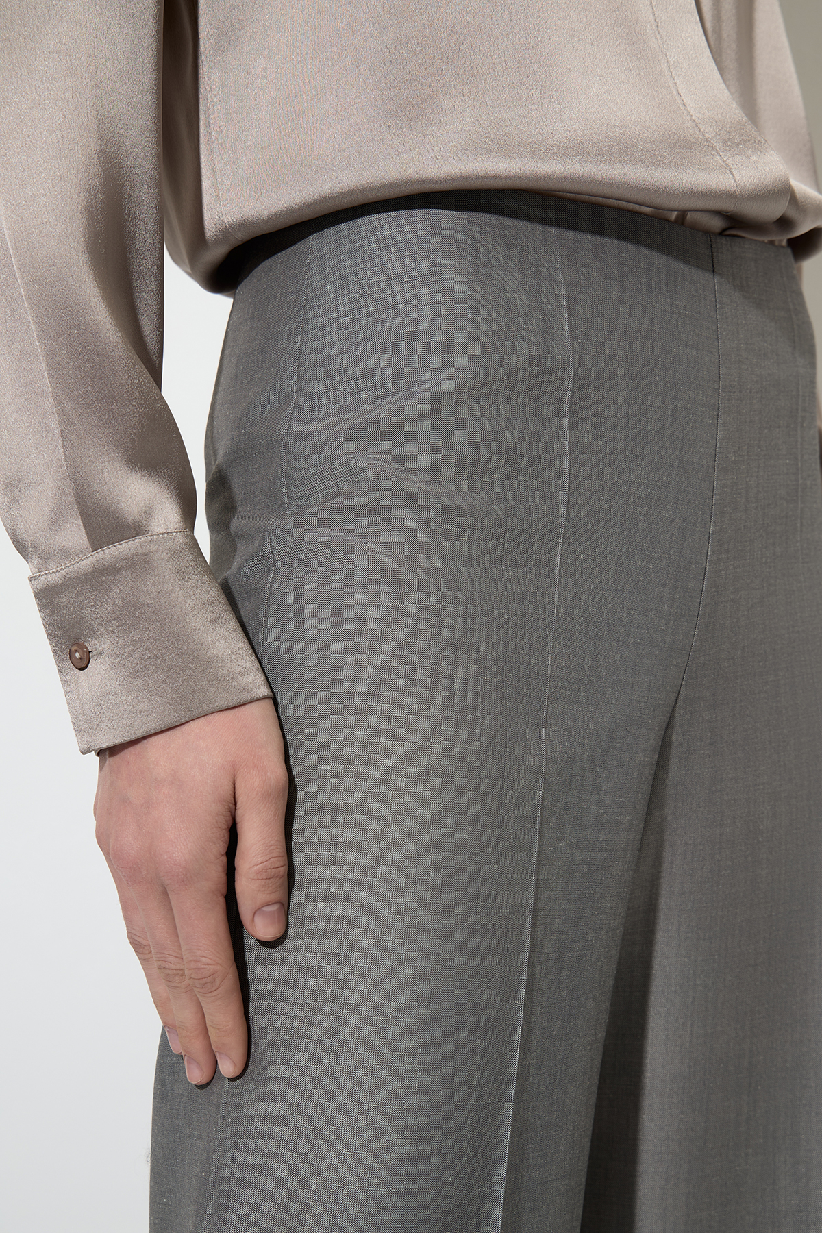 Брюки VASSA&Co, пол женский, цвет серый, фото №12