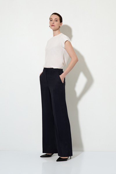 Trousers VASSA&Co, пол female, цвет синий, фото №3