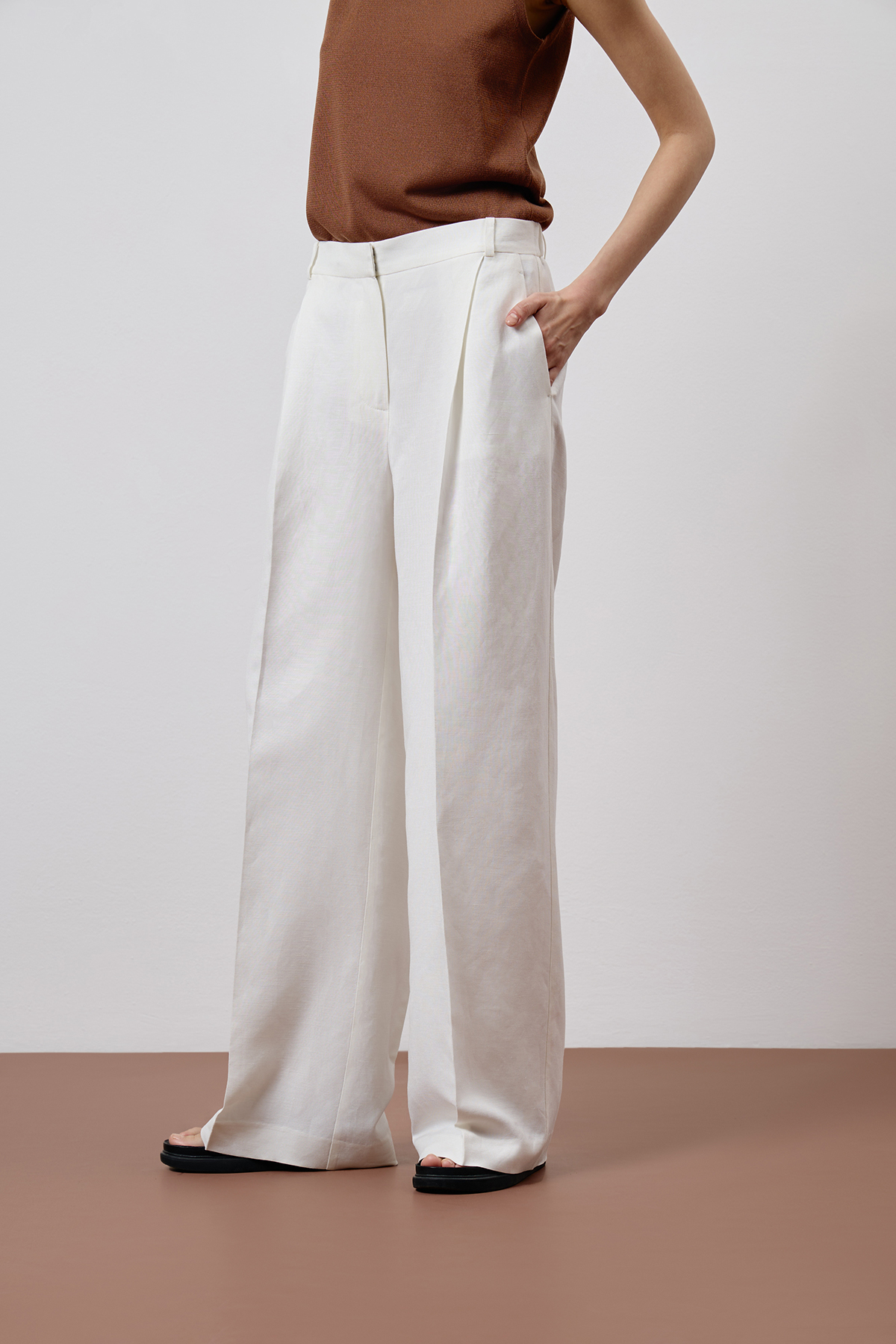 Брюки белые VASSA CODE, пол female, цвет white, фото №2