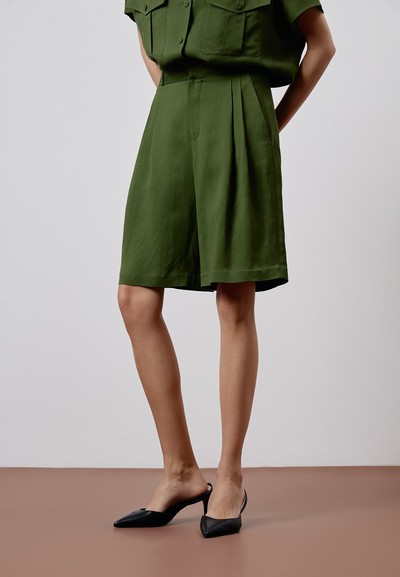 Шорты VASSA CODE, пол женский, цвет зеленый, фото №2