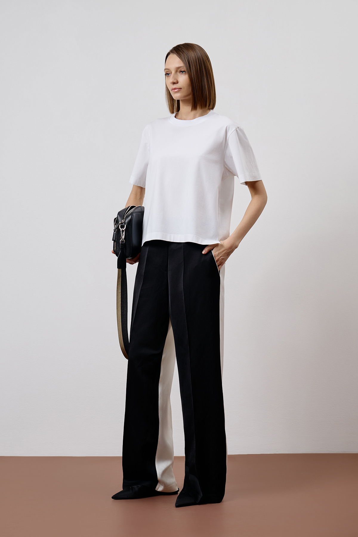 Футболка VASSA CODE, пол female, цвет white, фото №3