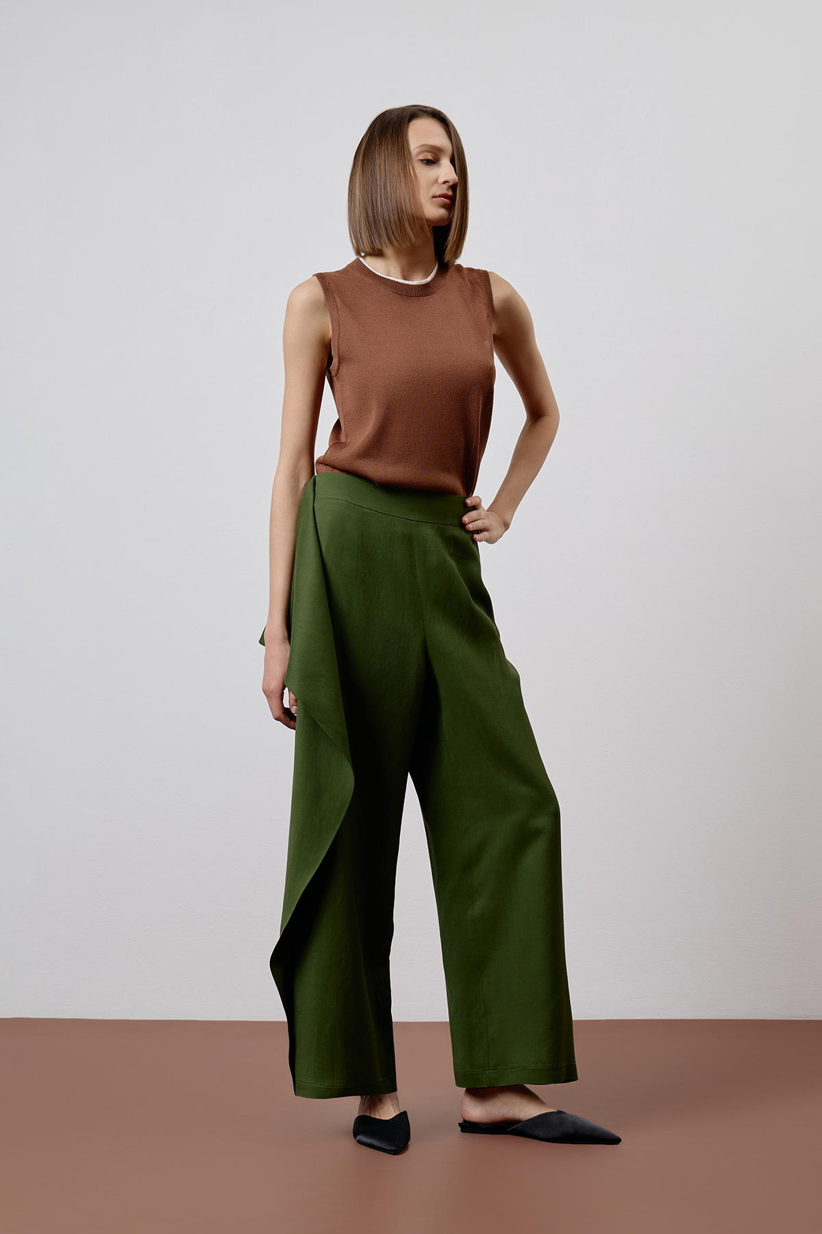 Брюки VASSA CODE, пол женский, цвет зеленый, фото №3
