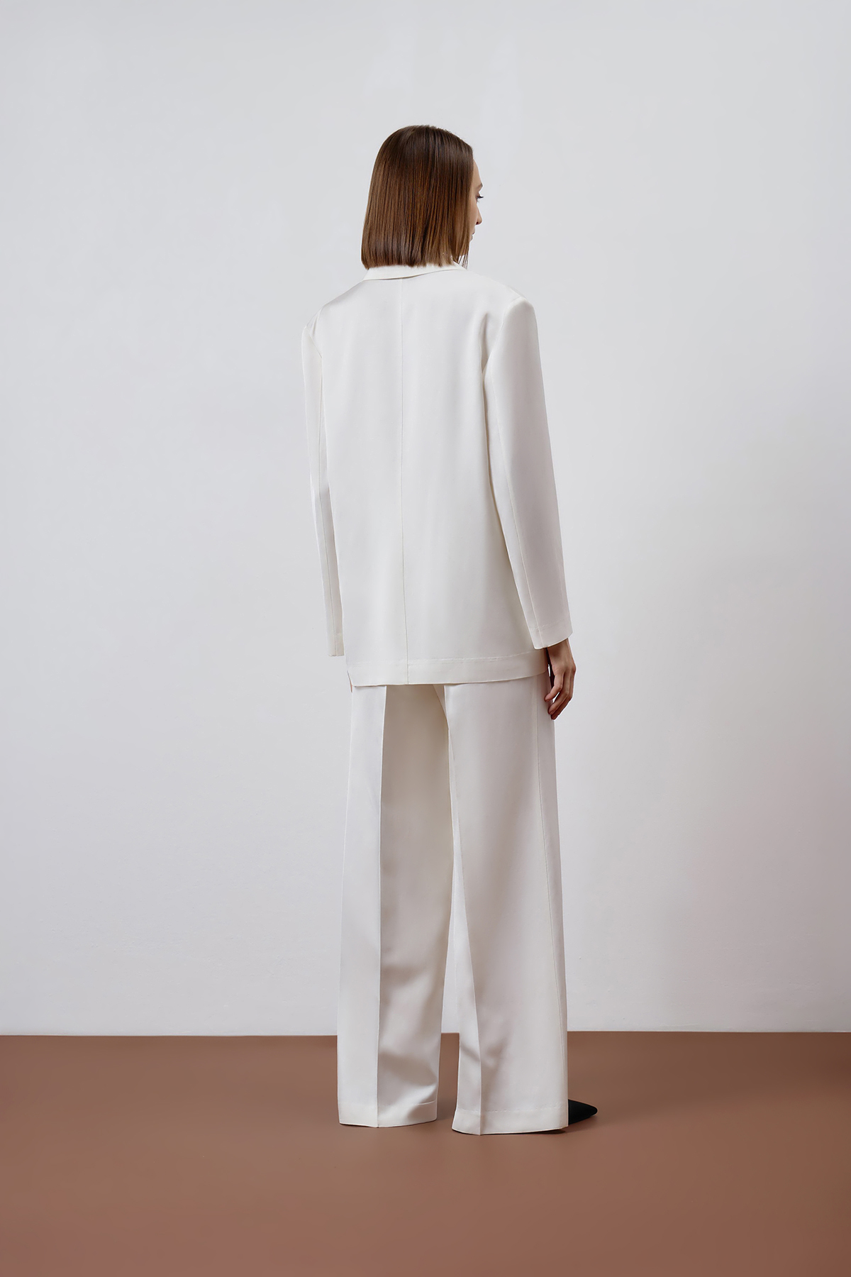 Брюки белые VASSA CODE, пол женский, цвет белый, фото №2