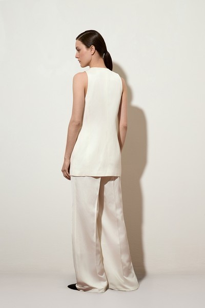 Жилет белый VASSA CODE, пол female, цвет white, фото №2