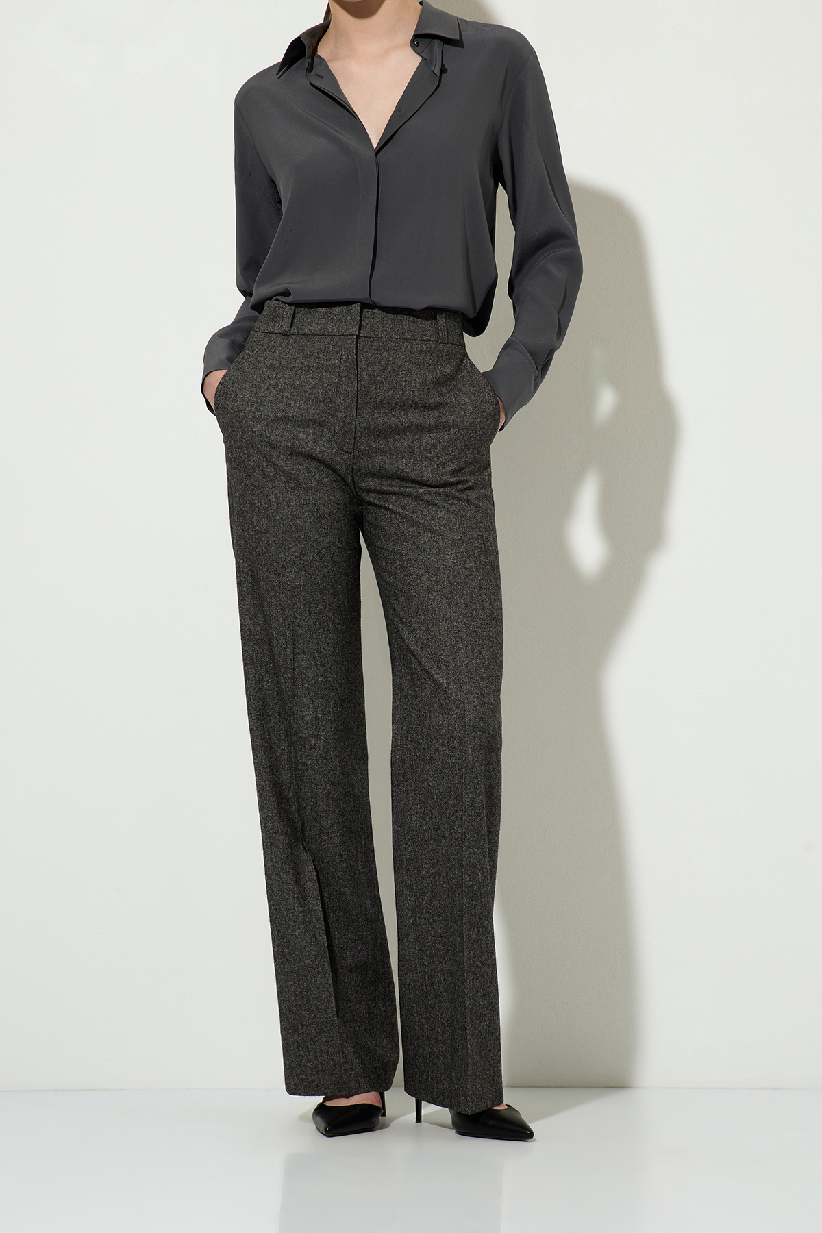 Брюки прямого кроя из полушерсти VASSA&Co, пол female, цвет серый, фото №2