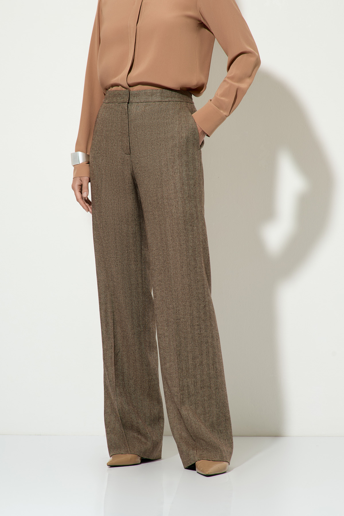 Брюки прямого кроя VASSA&Co, пол женский, цвет коричневый, фото №7