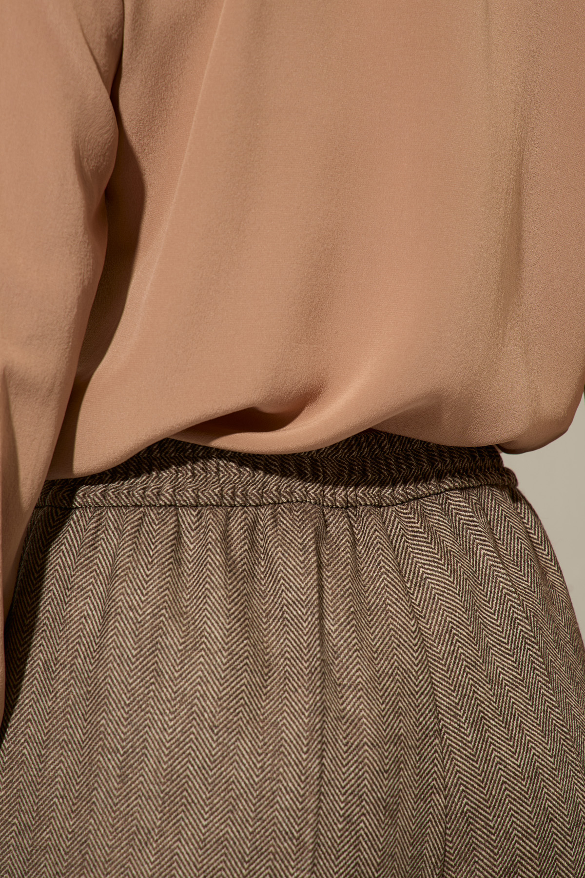 Брюки прямого кроя VASSA&Co, пол женский, цвет коричневый, фото №13