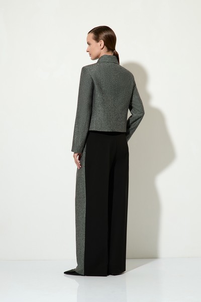 Укороченный однобортный жакет VASSA&Co, пол женский, цвет серый, фото №5