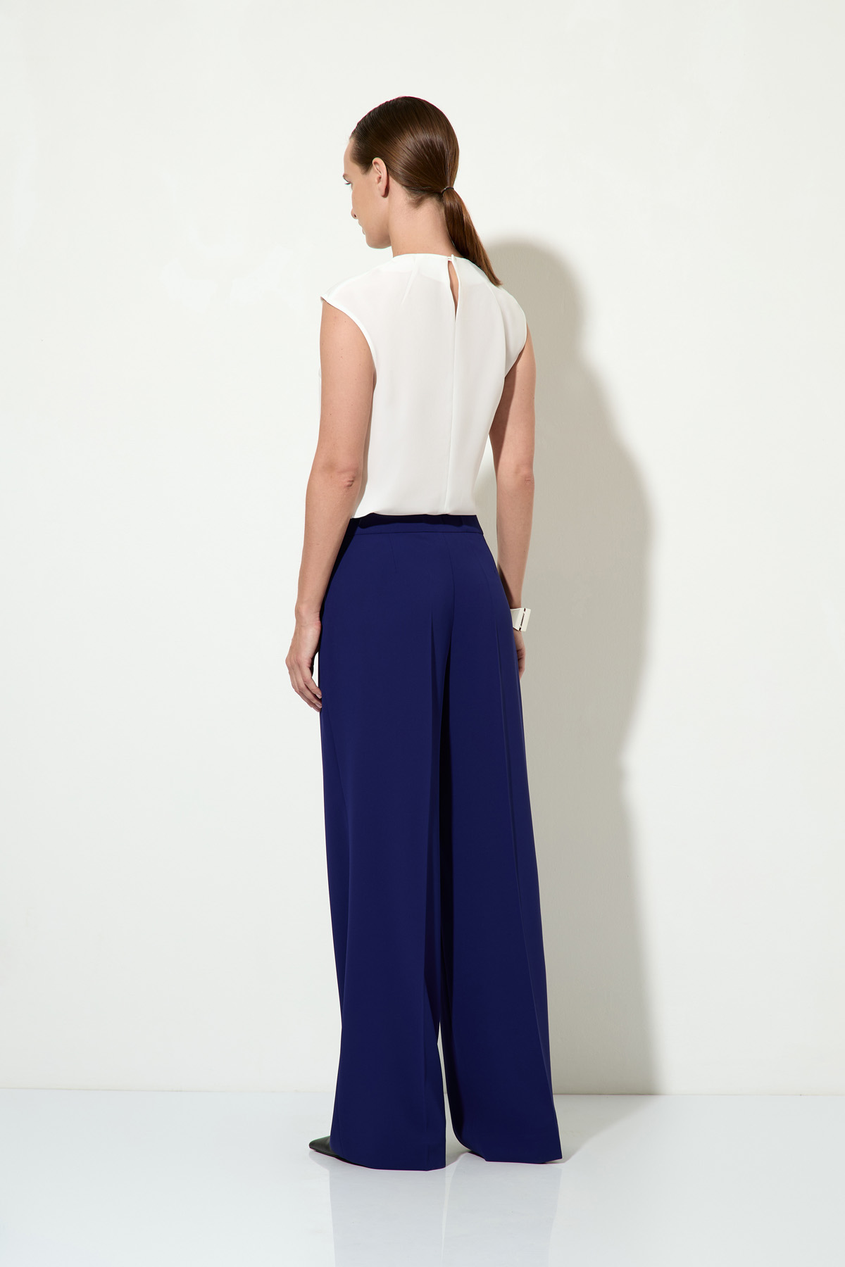 Брюки широкие VASSA&Co, пол женский, цвет синий, фото №3