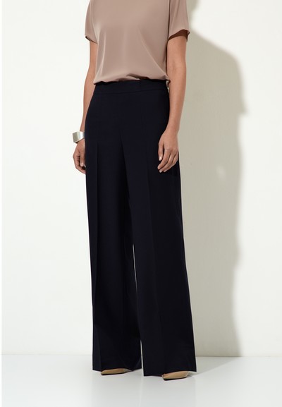 Брюки темно-синие VASSA&Co, пол женский, цвет синий, фото №2