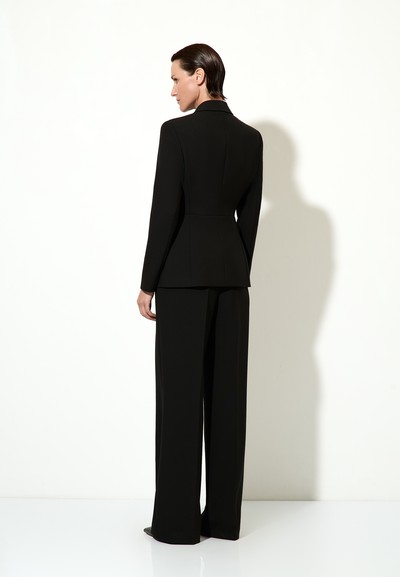 Приталенный жакет с защипами VASSA&Co, пол женский, цвет черный, фото №7