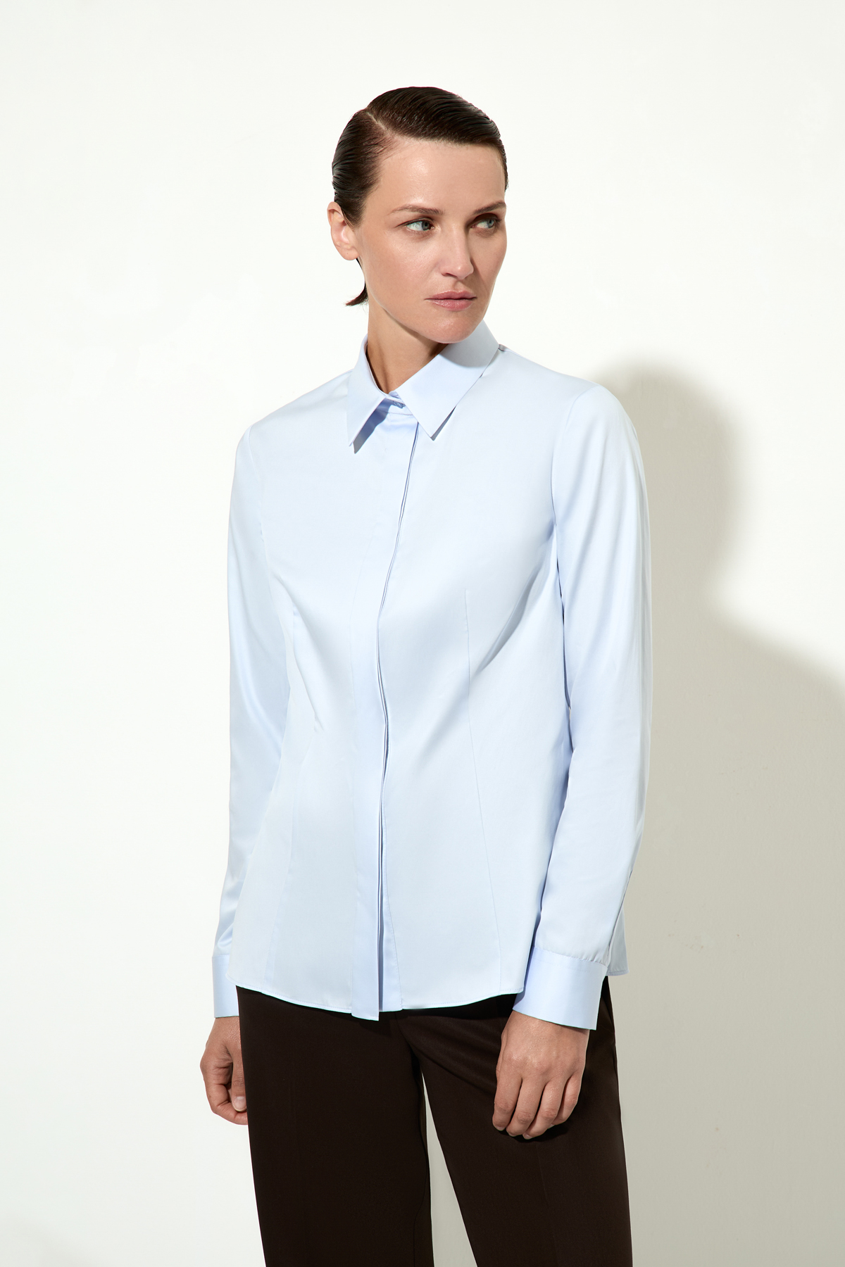 Блузка голубая VASSA&Co, пол женский, цвет голубой, фото №2