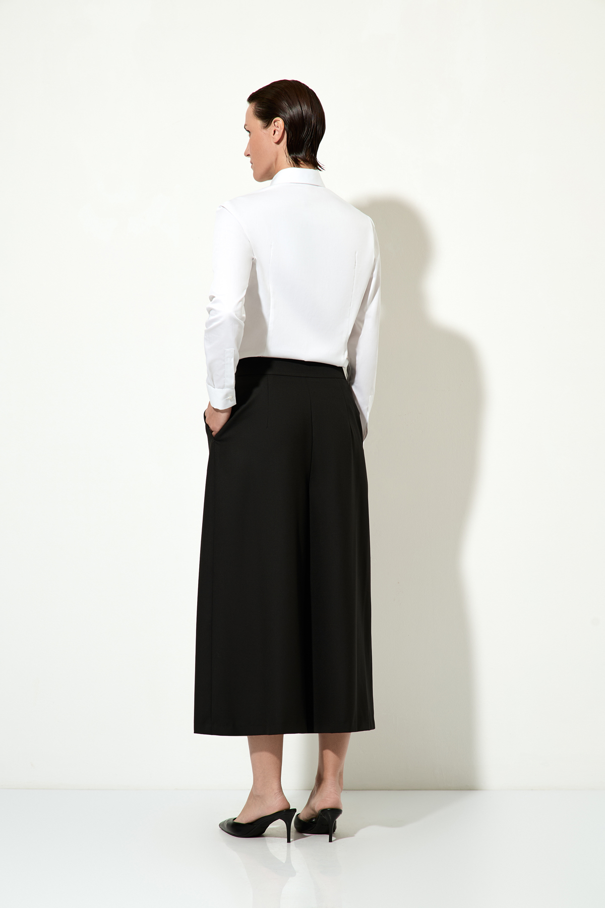 Брюки-юбка VASSA&Co, пол женский, цвет черный, фото №3