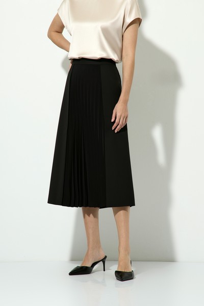 Юбка А-силуэта VASSA&Co, пол женский, цвет черный, фото №2