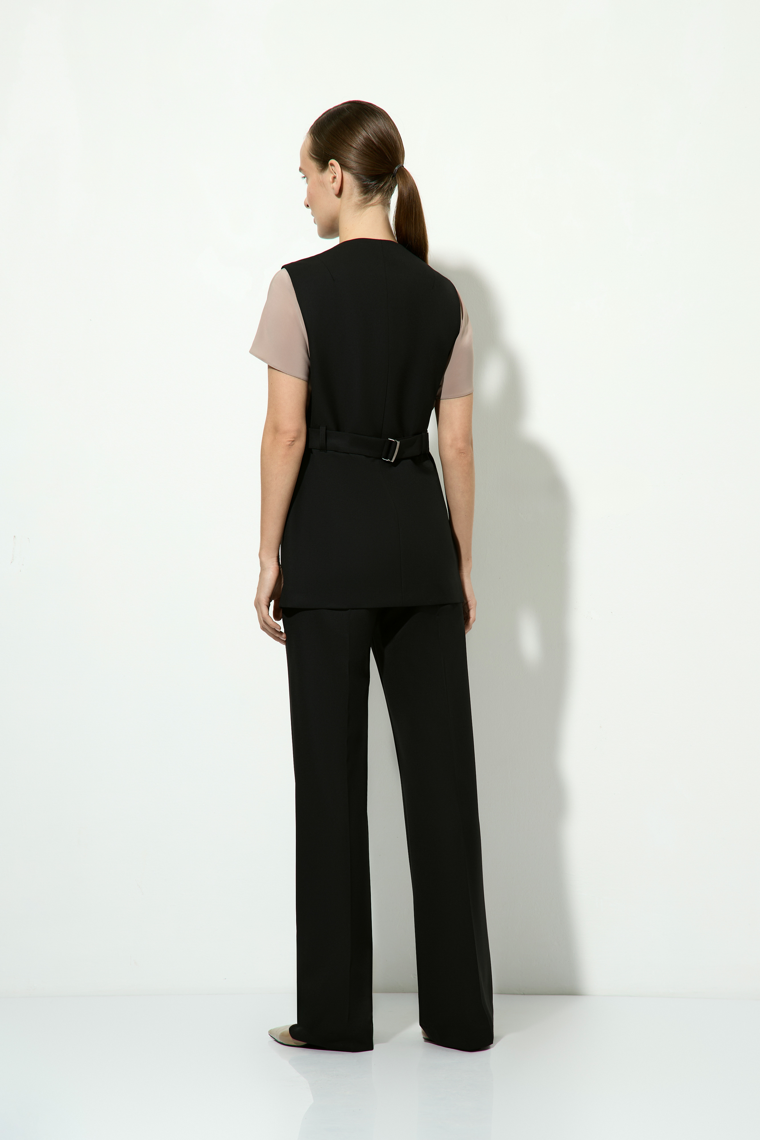 Жилет удлиненный VASSA&Co, пол женский, цвет черный, фото №3