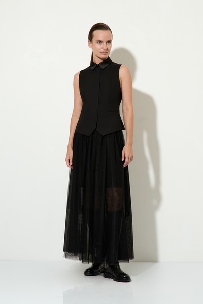 Жилет с атласной спинкой VASSA&Co, пол женский, цвет черный, фото №6