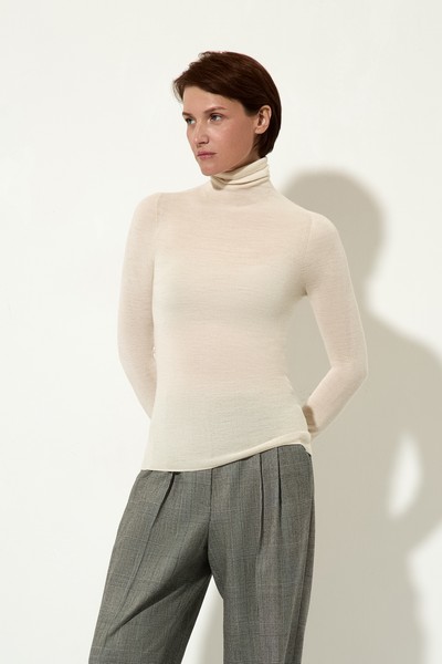 Pullover VASSA CODE, пол female, цвет milky color, фото №3