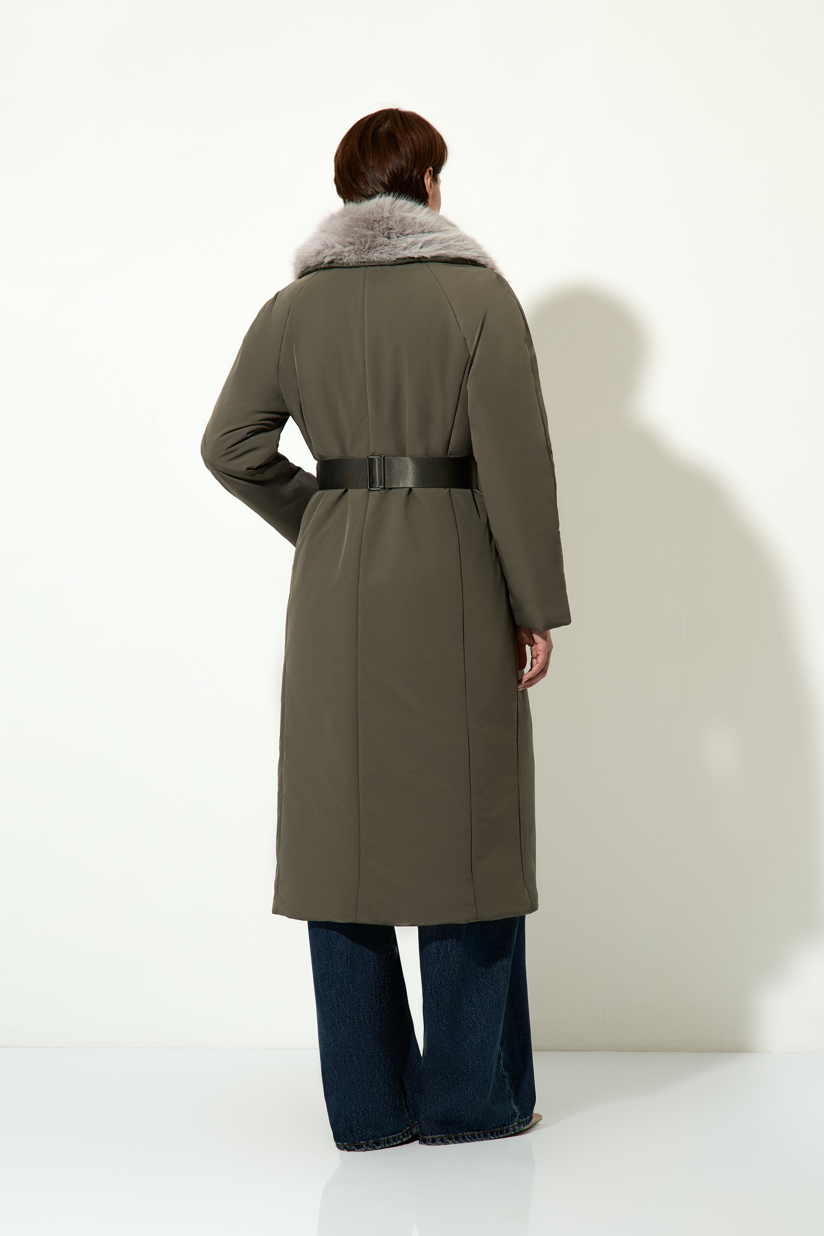 Утепленное пальто VASSA CODE, пол женский, цвет серый, фото №3