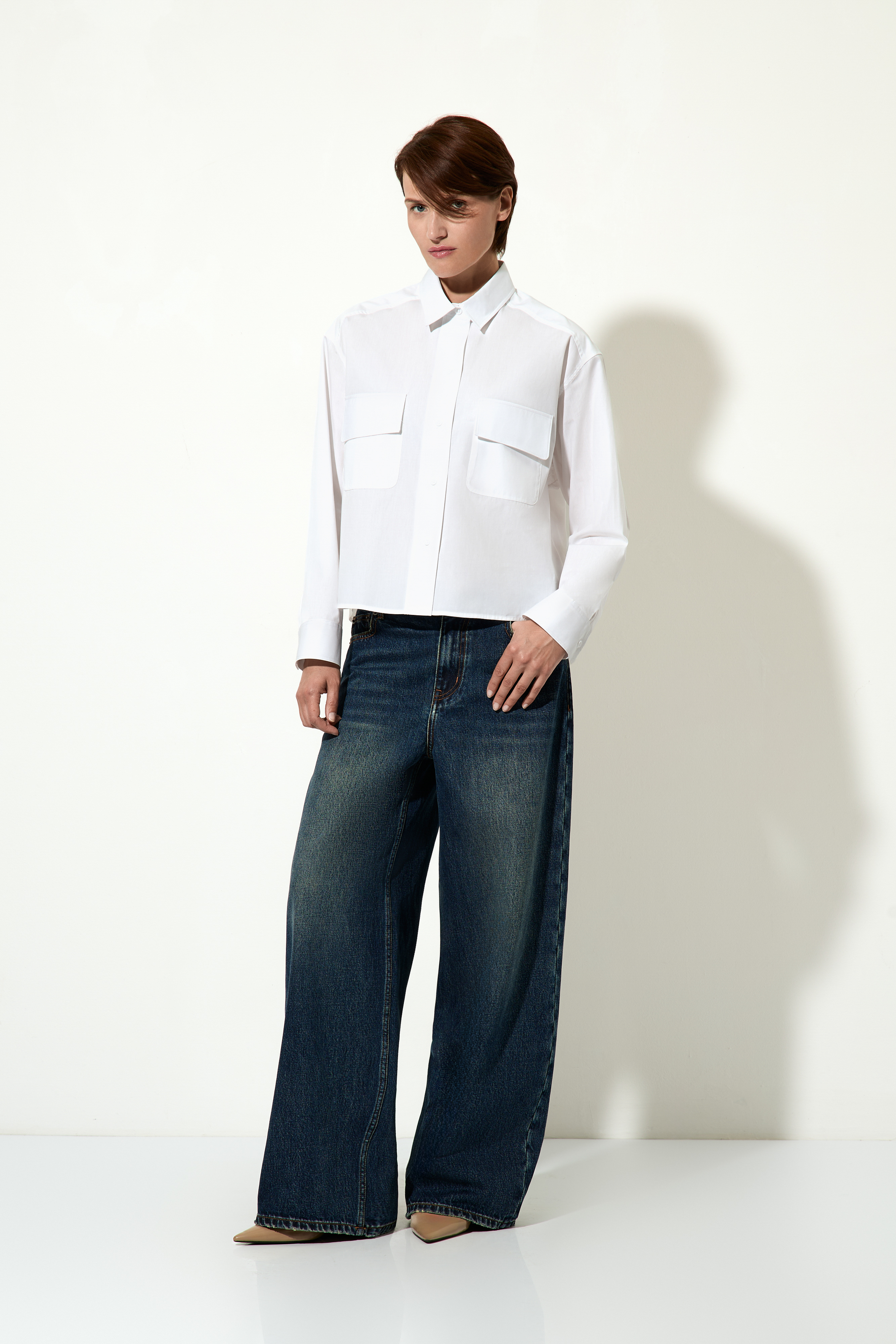 Укороченная рубашка VASSA CODE, пол женский, цвет белый, фото №2