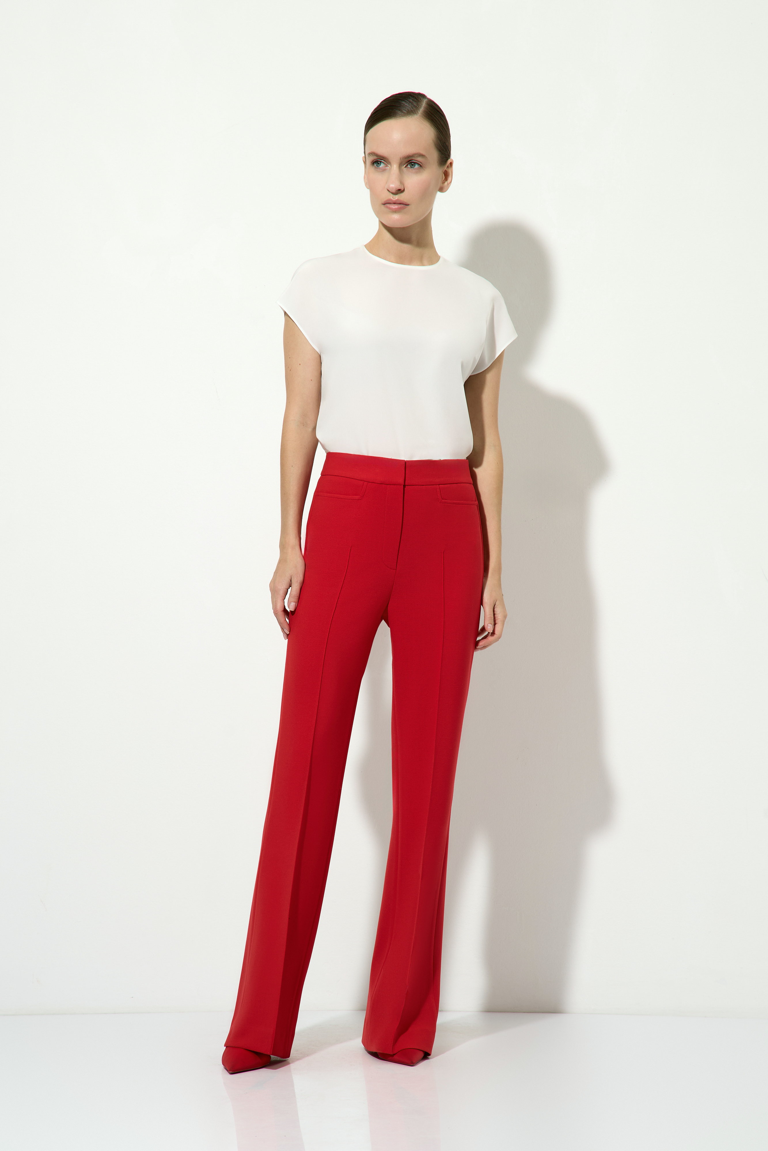 Брюки красные VASSA&Co, пол женский, цвет красный, фото №2