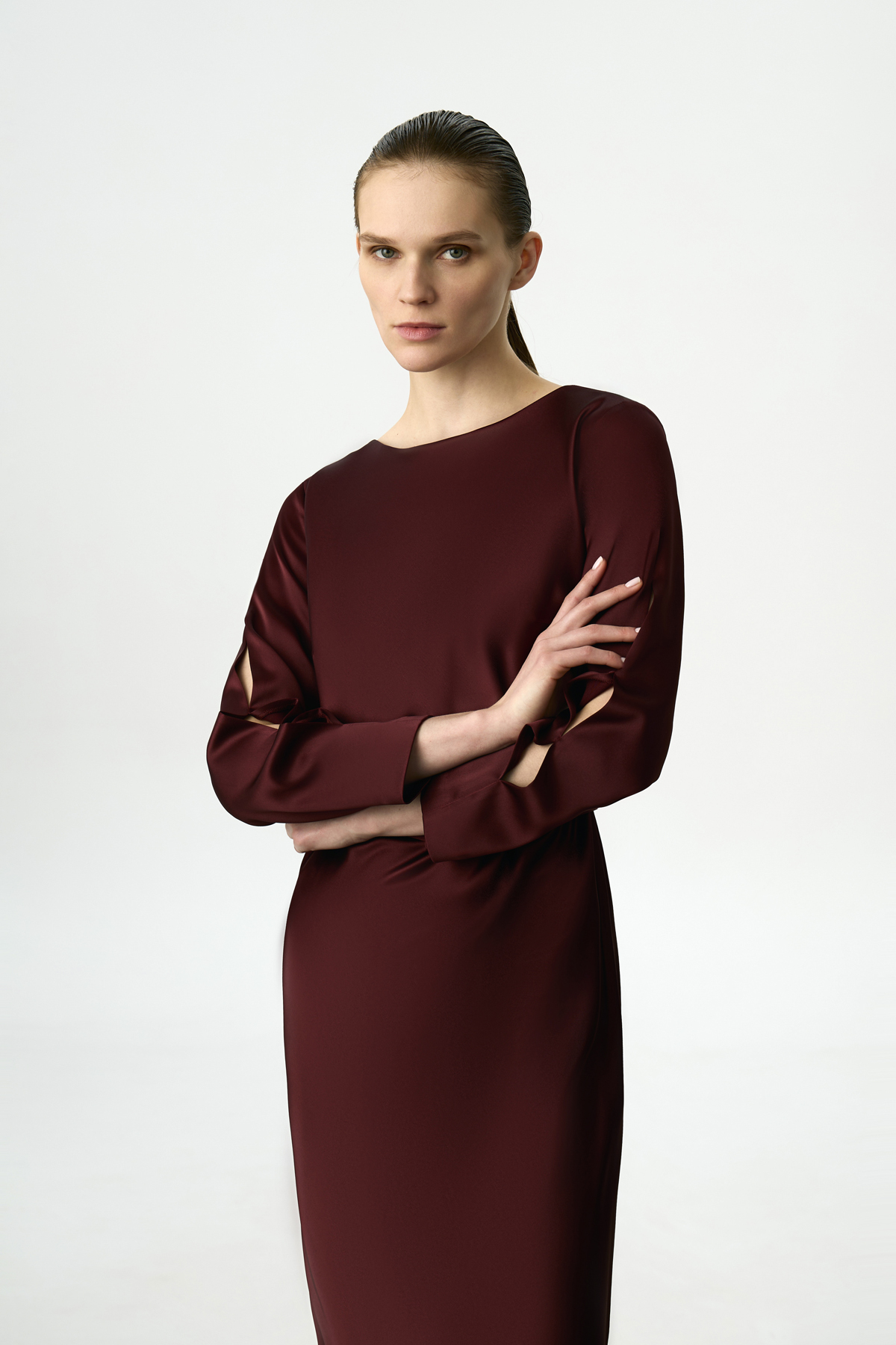 Платье атласное бордовое VASSA&Co, пол женский, цвет красный, фото №4