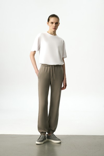 Брюки-джоггеры VASSA CODE, пол женский, цвет зеленый, фото №2