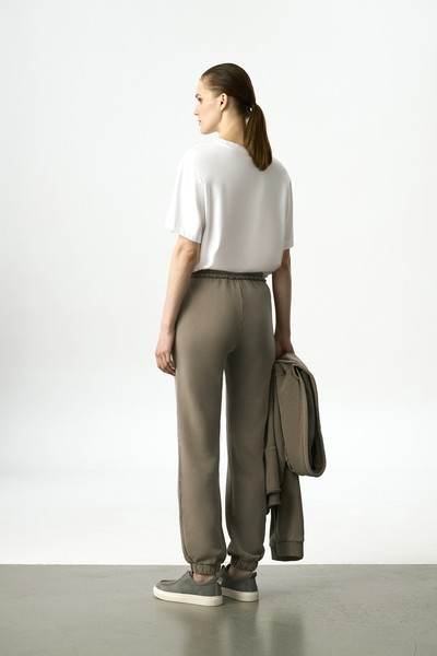 Брюки-джоггеры VASSA CODE, пол женский, цвет зеленый, фото №4