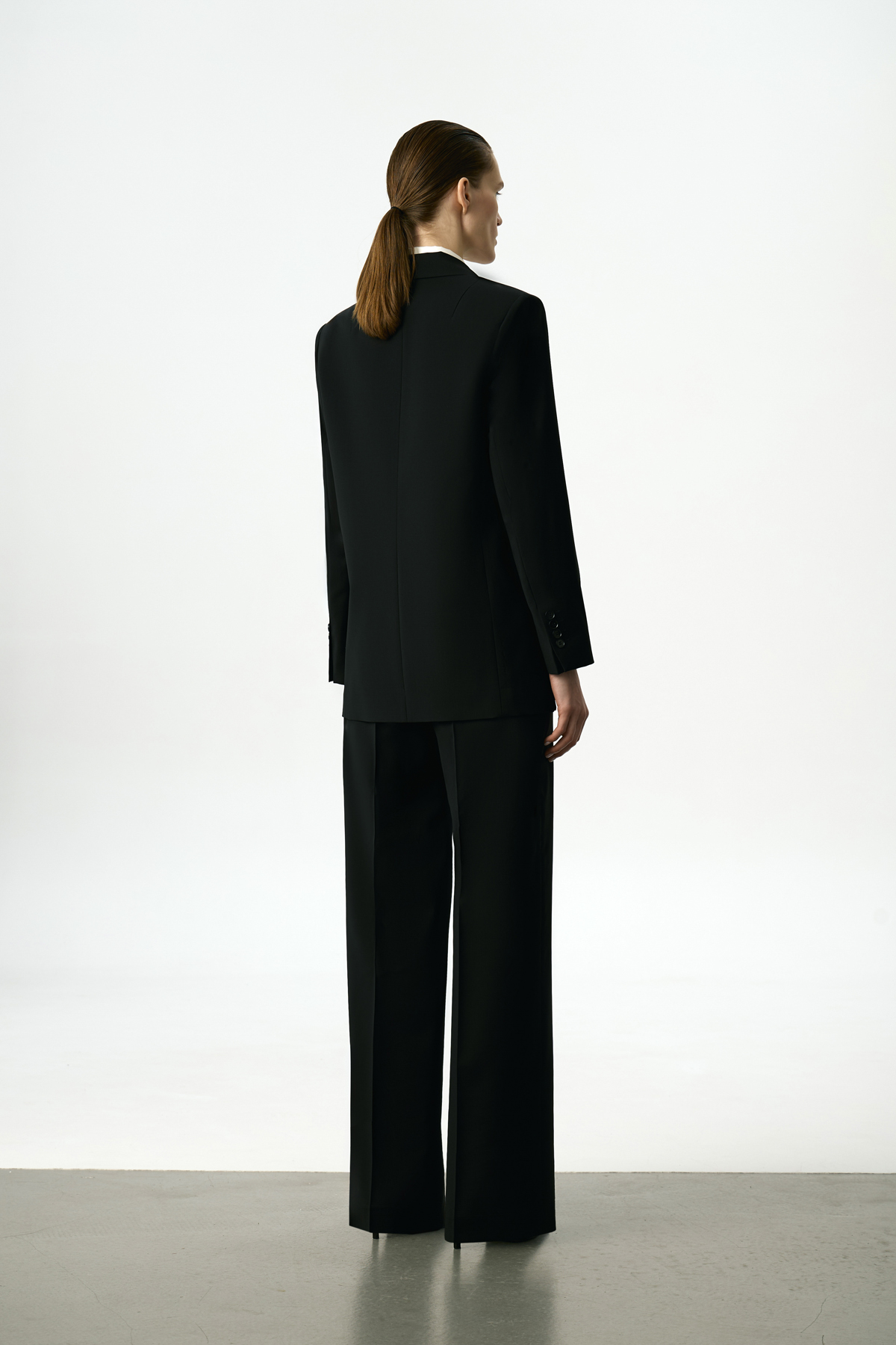 Жакет однобортный черный VASSA&Co, пол женский, цвет черный, фото №4