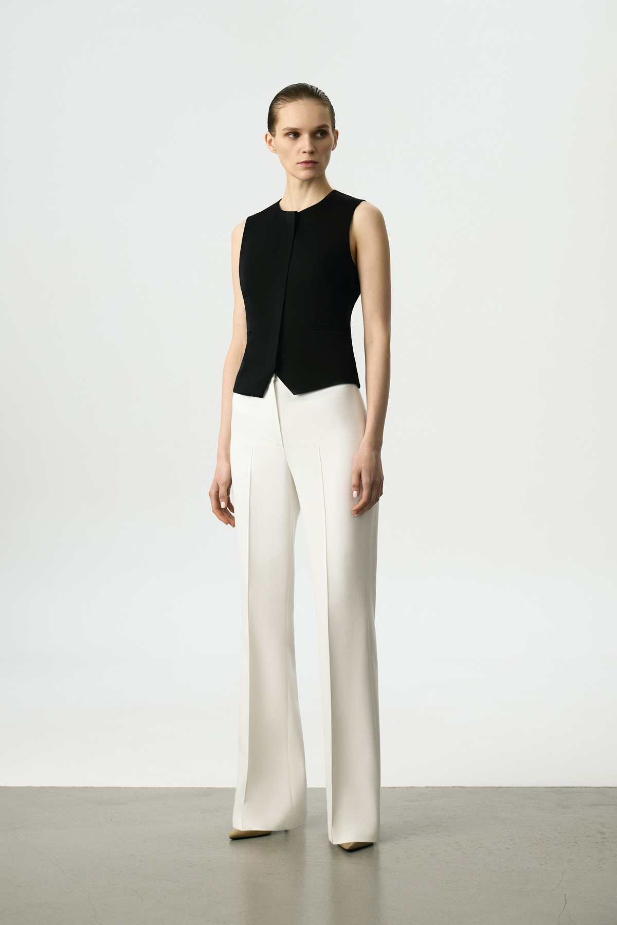 Жилет VASSA&Co, пол женский, цвет черный, фото №4