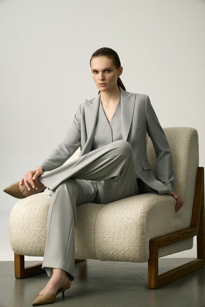 Брюки с принтом «гусиная лапка» VASSA&Co, пол женский, цвет серый, фото №2