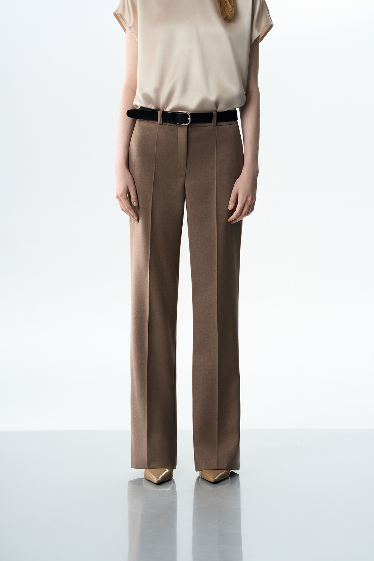Брюки коричневые со стрелками VASSA&Co, пол женский, цвет коричневый, фото №6
