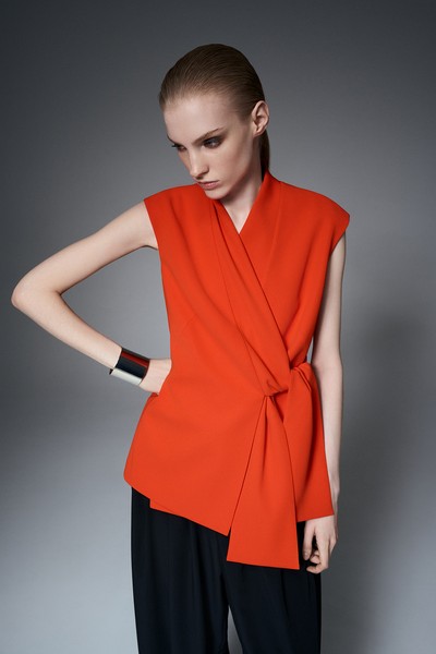 Жилет асимметричный VASSA&Co, пол женский, цвет красный, фото №6