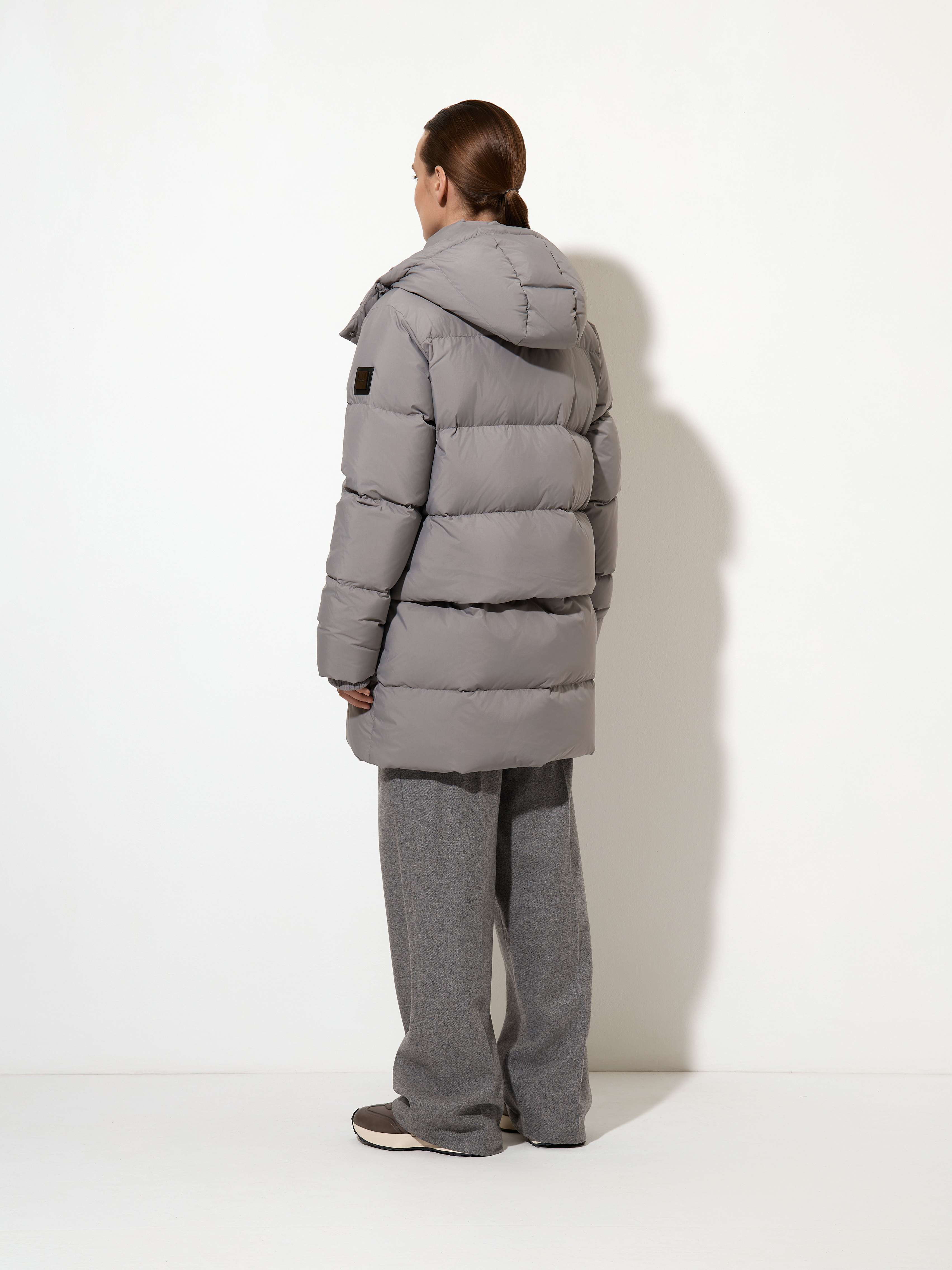 Пуховик-трансформер VASSA&Co, пол женский, цвет серый, фото №2