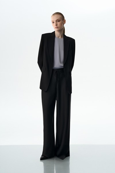 Брюки в пижамном стиле черные VASSA&Co, пол женский, цвет черный, фото №2