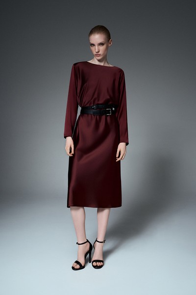 Платье атласное бордовое VASSA&Co, пол женский, цвет красный, фото №2