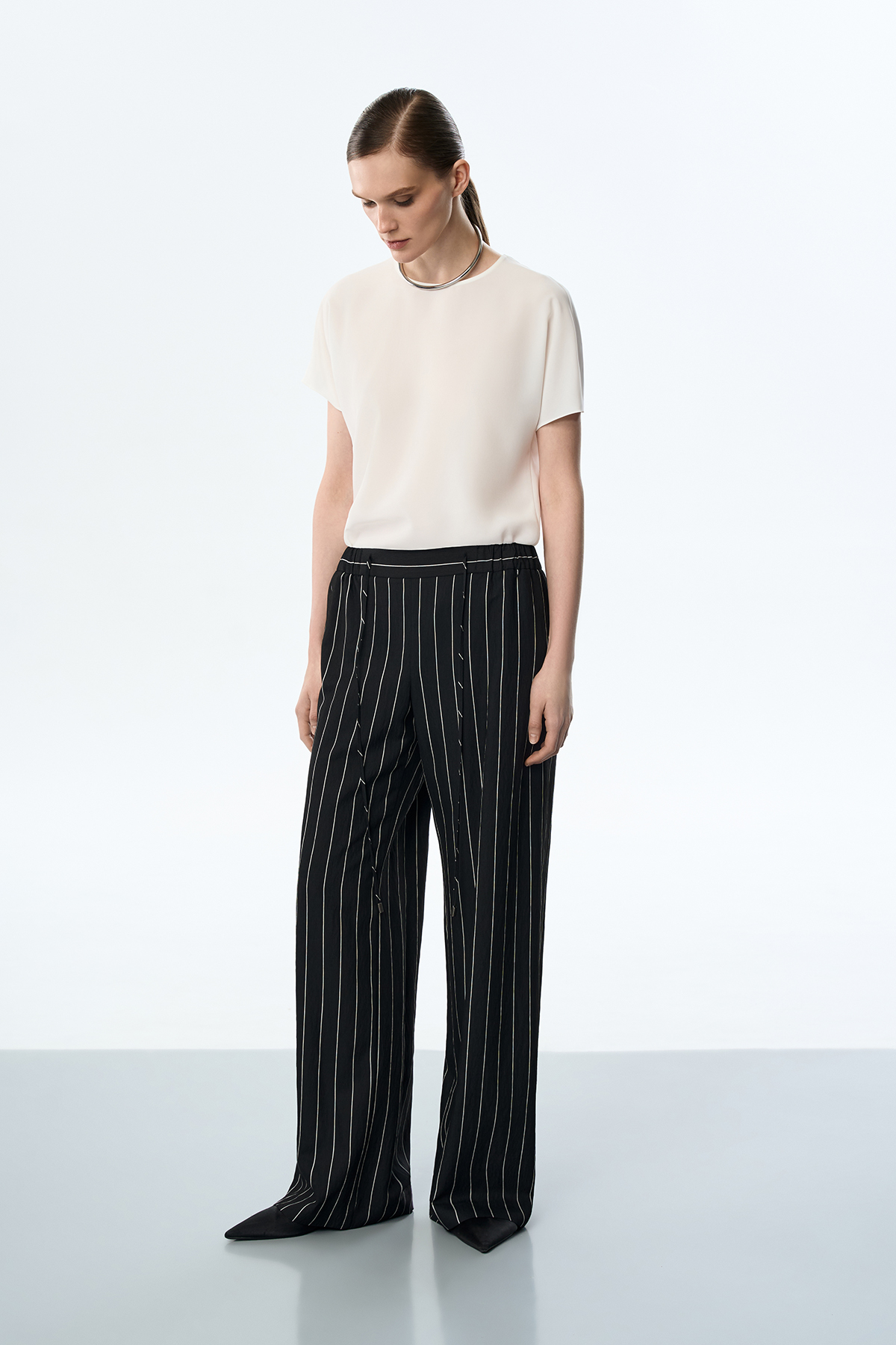 Брюки в полоску VASSA&Co, пол женский, цвет черный, фото №4