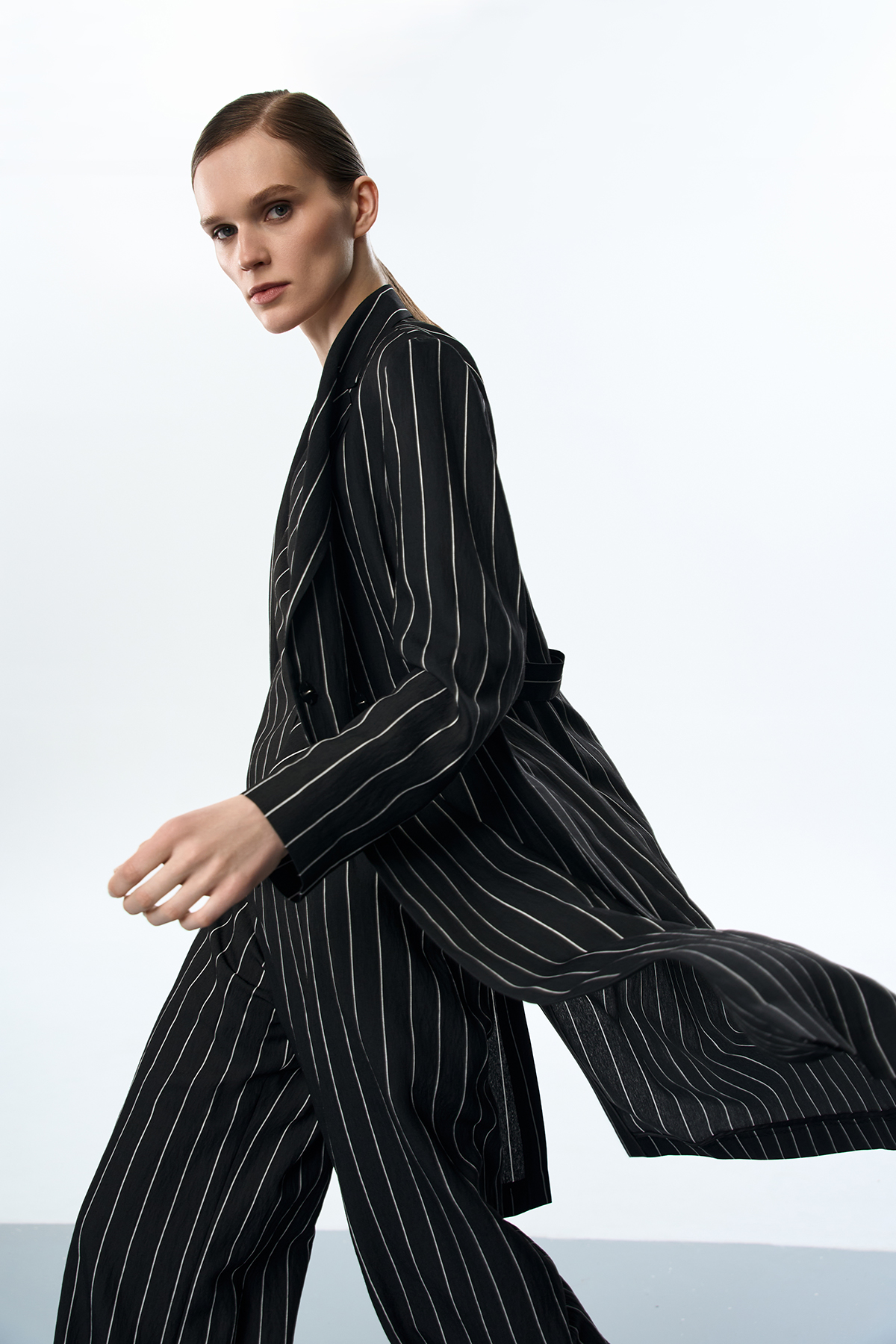 Жакет удлиненный VASSA&Co, пол женский, цвет черный, фото №5