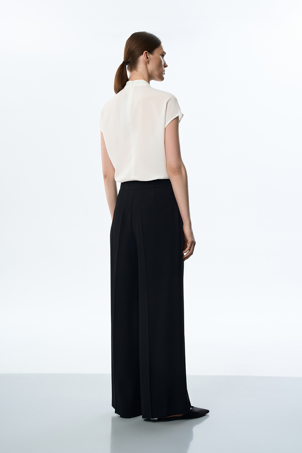 Брюки широкие VASSA&Co, пол женский, цвет черный, фото №3