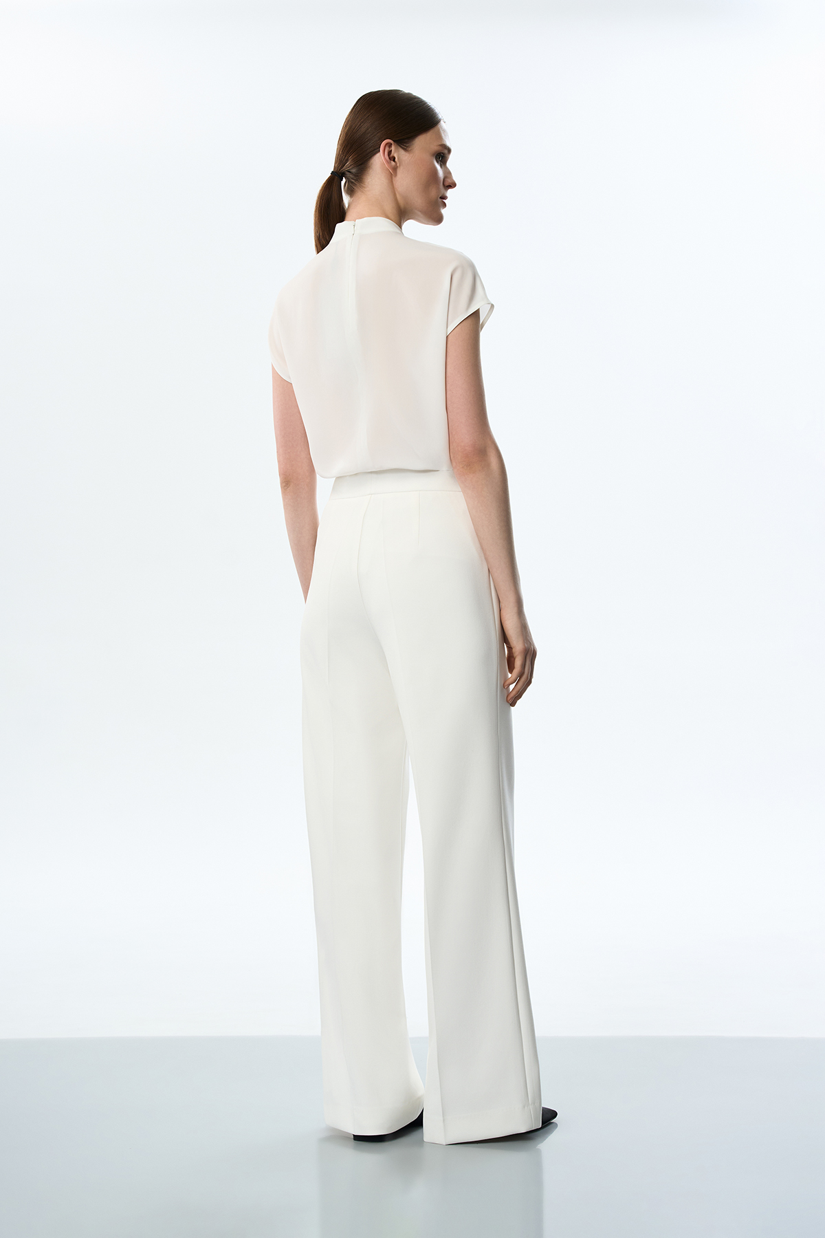 Брюки белые VASSA&Co, пол женский, цвет белый, фото №5