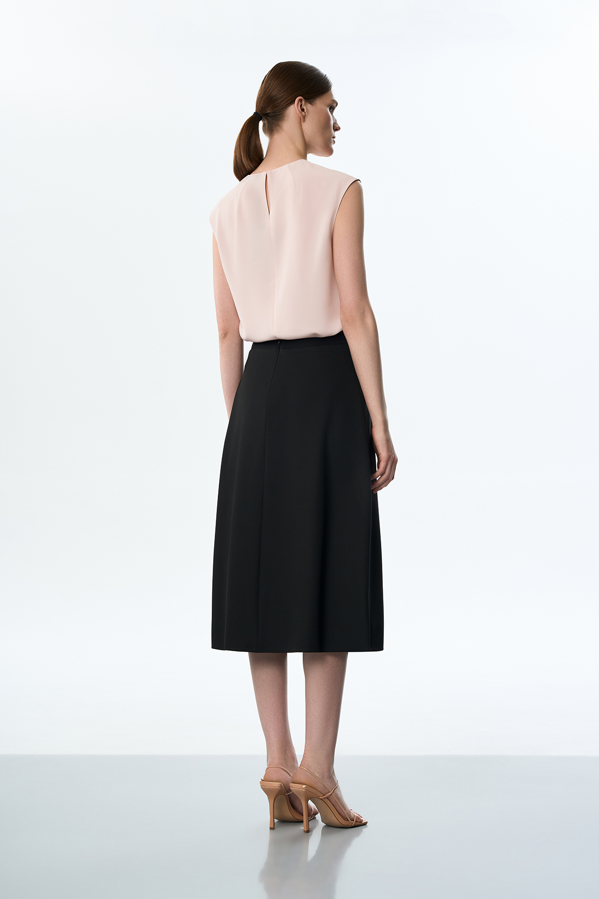 Юбка со складками VASSA&Co, пол женский, цвет черный, фото №3