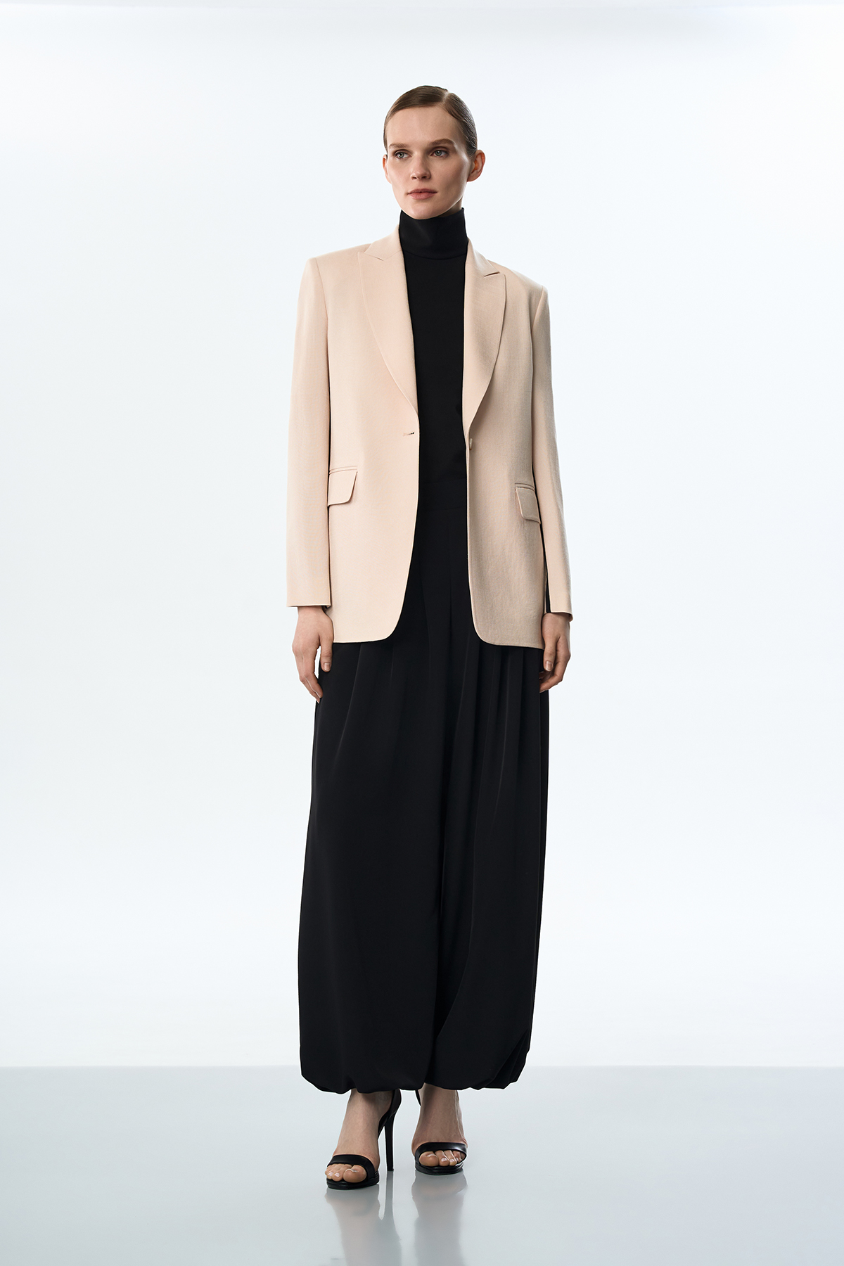 Жакет с контрастными вставками VASSA&Co, пол женский, цвет молочный, фото №2